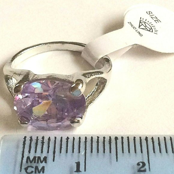 Amethyst Ring Size 7 Lavender Purple Cubic Zirconia Simulated Silver Plated - Picture 9 of 10